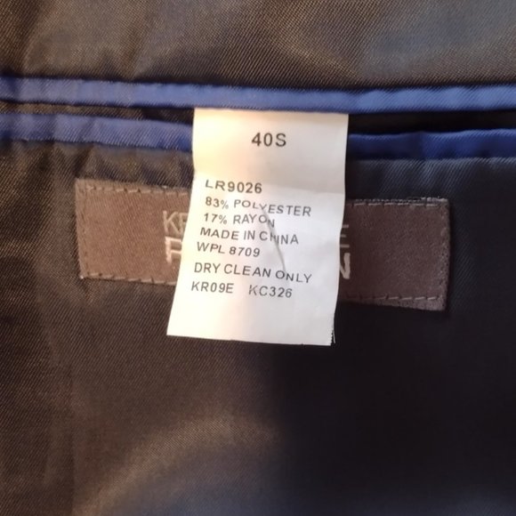 Kenneth Cole Reaction Suit Jacket - Picture 12 of 12